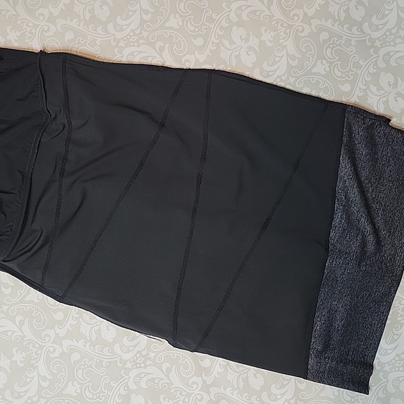 Slimming Gray/Black Sheath Dress, White House Black Market - Picture 6 of 8